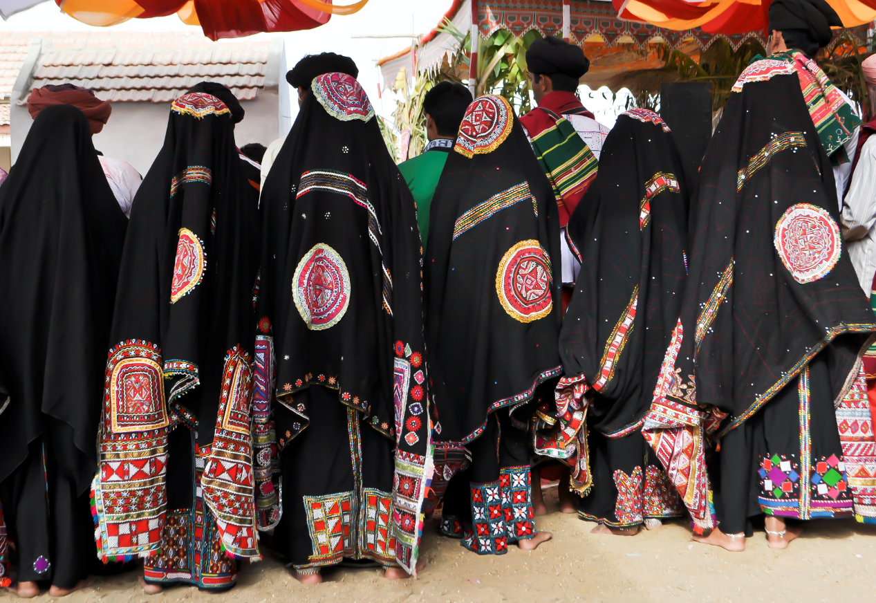 Rabari Embroidery: Chronicle of Women’s Identity and Creativity - Dhaara